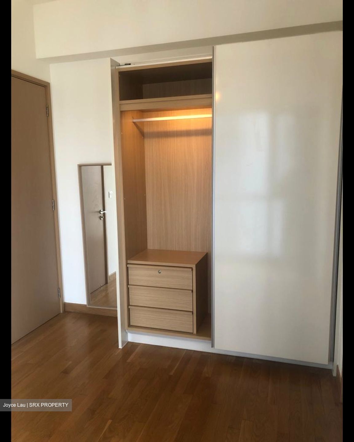 J Gateway (D22), Condominium #384306851
